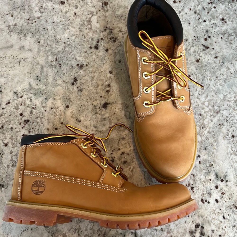 Timberland Nubuck Lace Up Ankle Boots